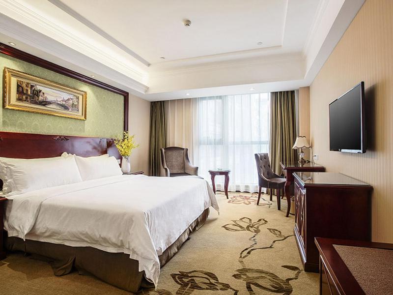 Vienna Hotel Changnan Nanchang County Exteriör bild